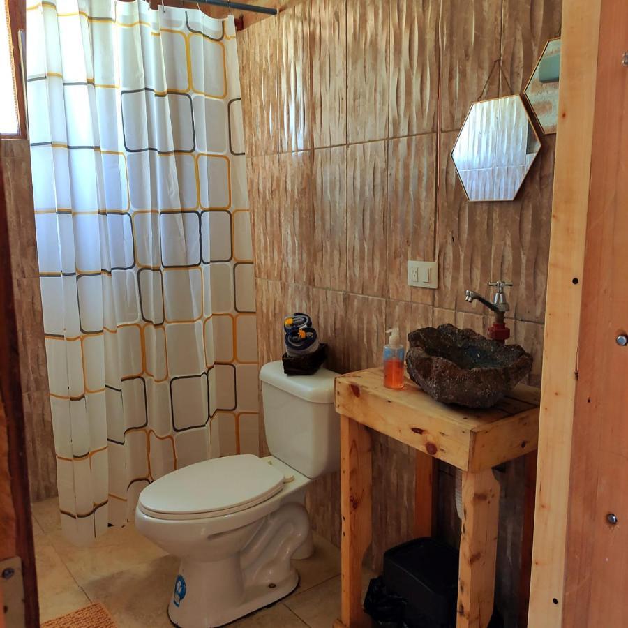 El Castillo Del Lobo Pululahua Bed & Breakfast Кито Екстериор снимка